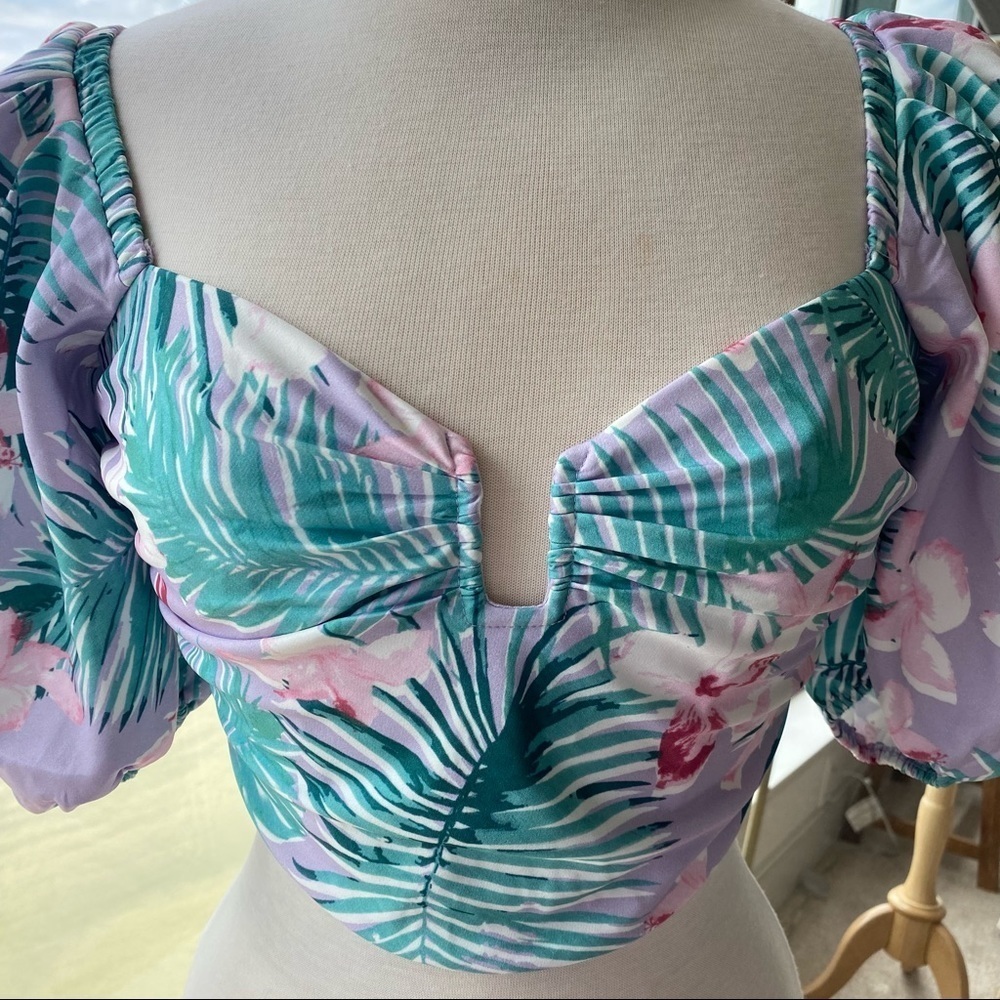 A. Peach Top, Size S - Picture 3 of 7